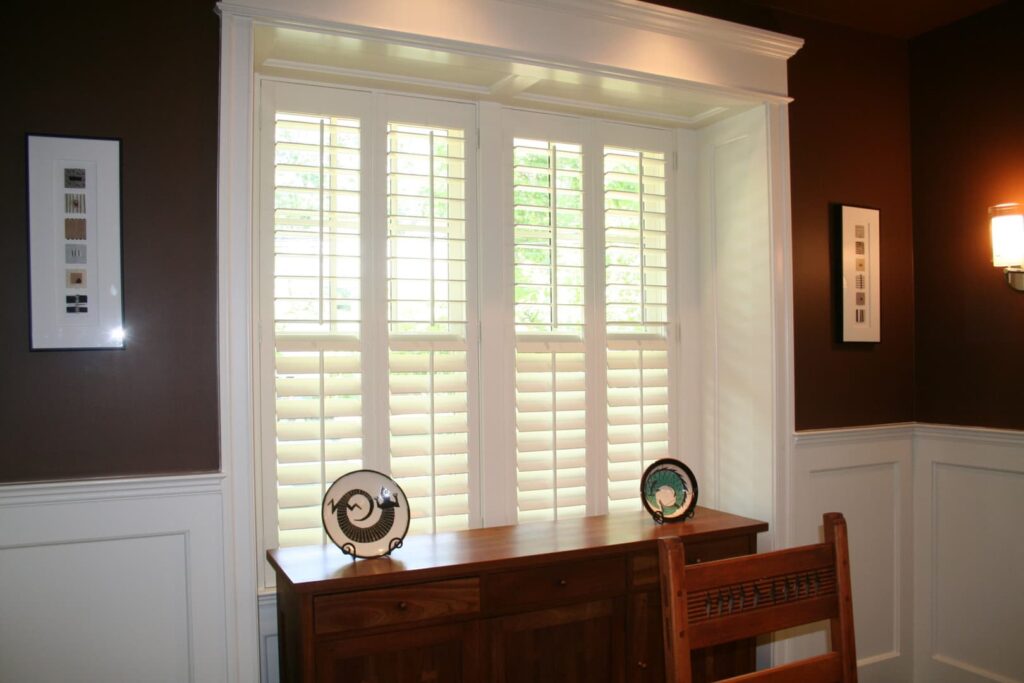 interior shutters with 3 1/2" louvers